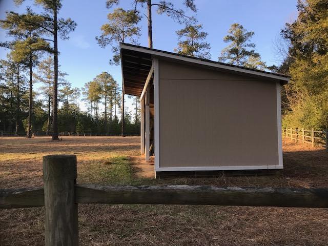 2821 Linden Road Aberdeen, NC 28315 - Photo 40 of 43 Close up of run-In Shed