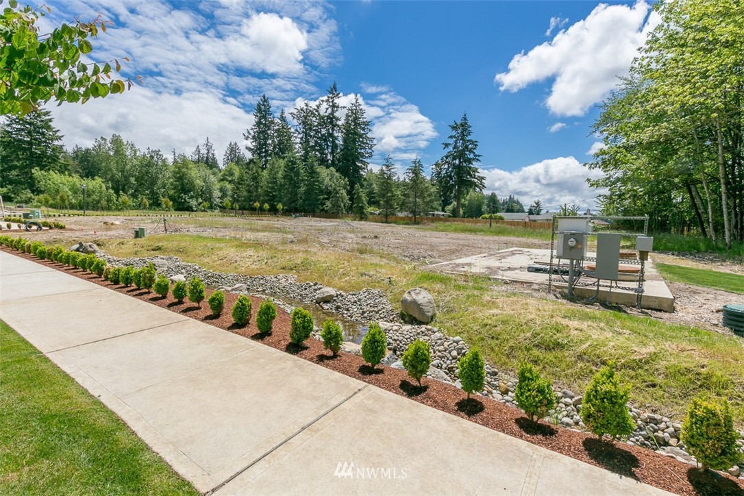 351 Northwest Ruth Lane Bremerton, WA 98310 - Photo 5 of 24 Gallery Image 5
