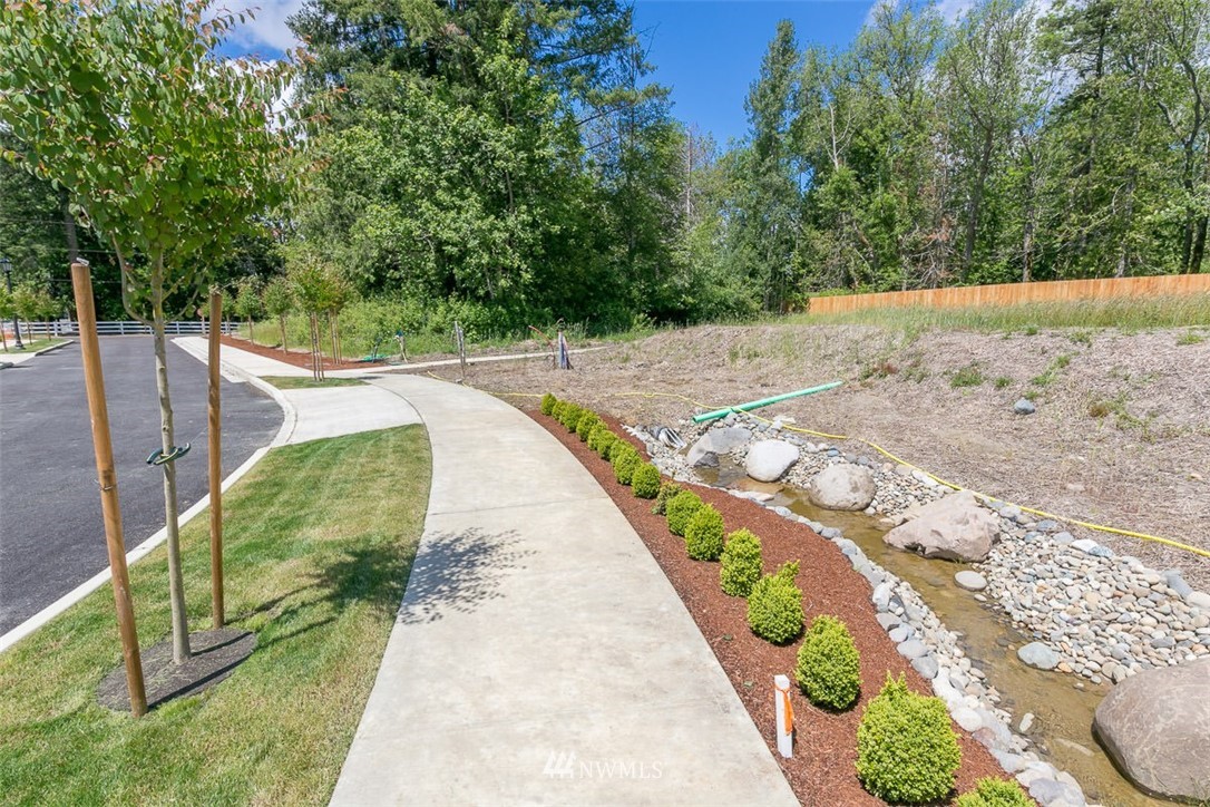 351 Northwest Ruth Lane Bremerton, WA 98310 - Photo 7 of 24 Gallery Image 7