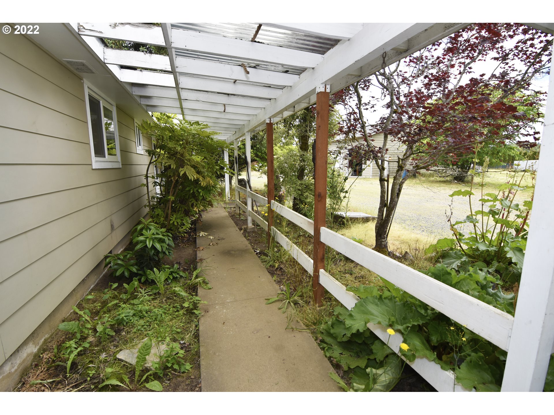 88296 Huston Road Veneta, OR 97487 - Photo 15 of 21 Patio