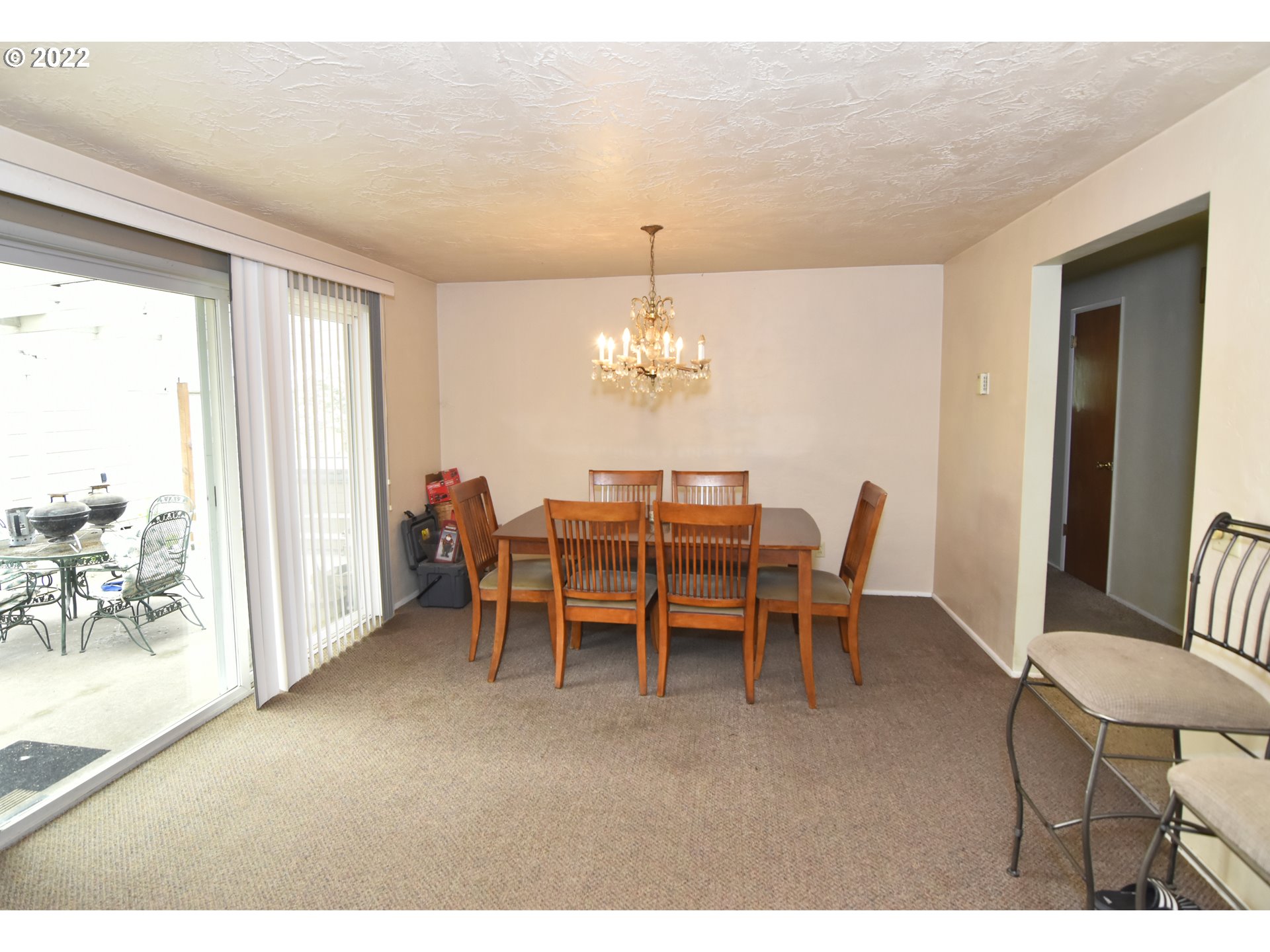88296 Huston Road Veneta, OR 97487 - Photo 7 of 21 Dining Room