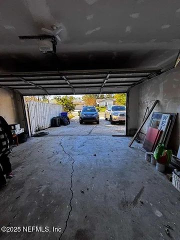 $2,500 | 1363 Crosby Lane, Orange Park, FL 32073