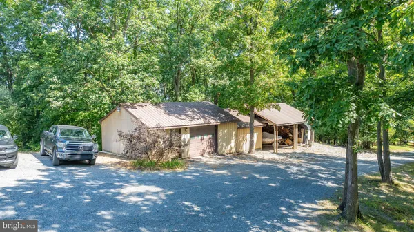 $574,900 | 165 Mountain Road, Danville, PA 17821