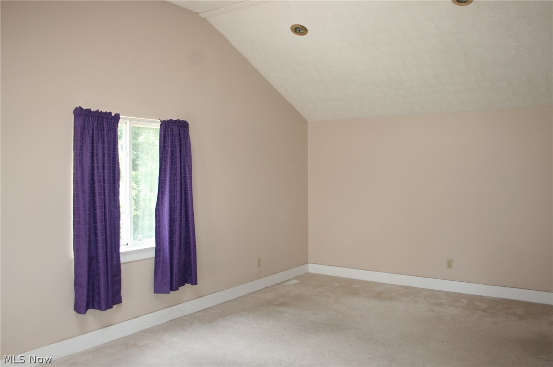 894 Walnut Road Southeast Massillon, OH 44646 - Photo 30 of 32 Gallery Image 30