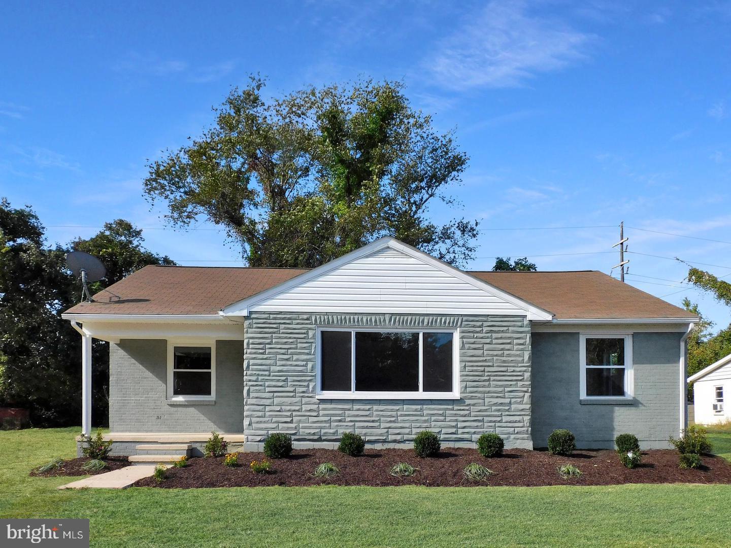 25447 Evas Way Hollywood, MD 20636 - Photo 2 of 11