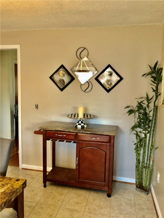 62 Woolacott Road Irondequoit, NY 14621 - Photo 20 of 49 Dinning room