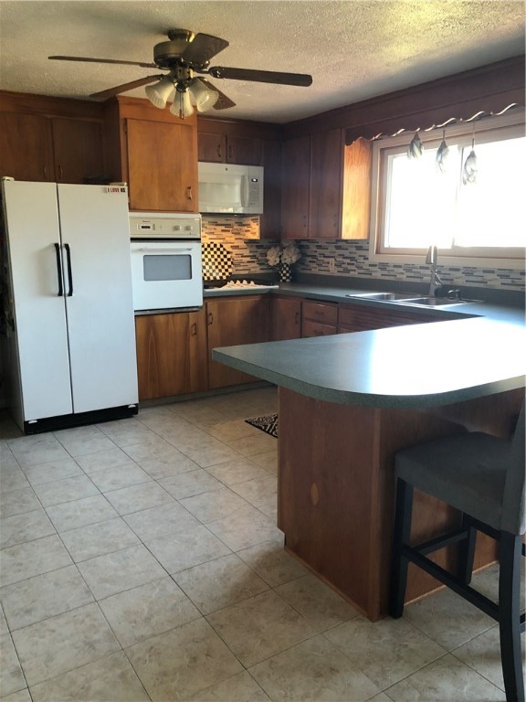 62 Woolacott Road Irondequoit, NY 14621 - Photo 8 of 49 Kitchen