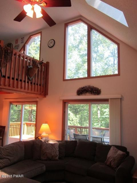 136 Bridle Road Lackawaxen, PA 18435 - Photo 10 of 20