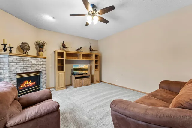 $580,000 | 19320 Ellington Trail, Farmington, MN 55024