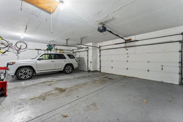 $580,000 | 19320 Ellington Trail, Farmington, MN 55024