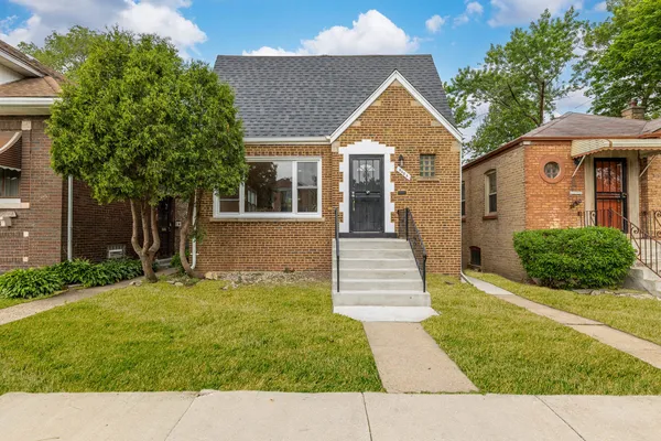 $345,000 | 9606 South Morgan Street, Chicago, IL 60643
