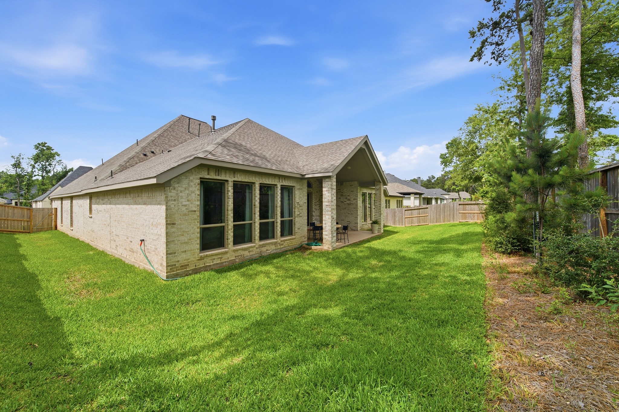 218 Wooded Rill Court Conroe, TX 77318 - Photo 45 of 50 Side Yard