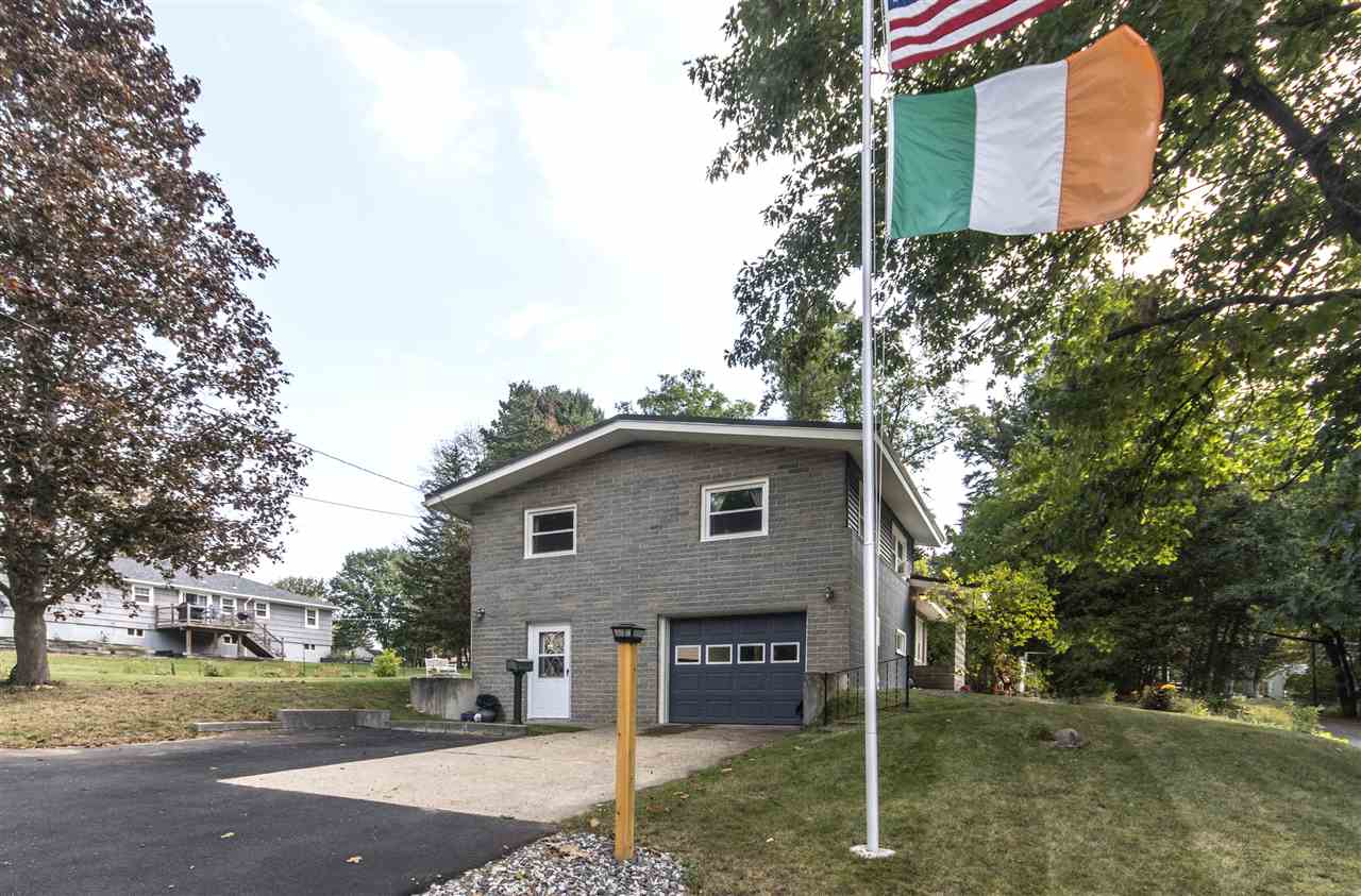 5 Sweetbriar Lane Rochester, NH 03867 - Photo 3 of 40