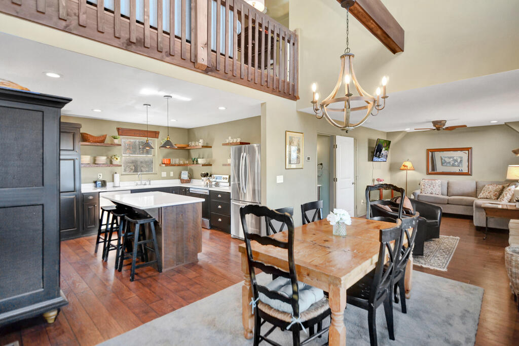 196 Grayson Point Blue Ridge, GA 30513 - Photo 21 of 52 Gallery Image 21