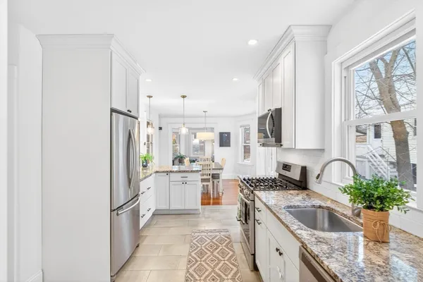 $649,900 | 6 Brattle Street, Unit 1, Arlington, MA 02476