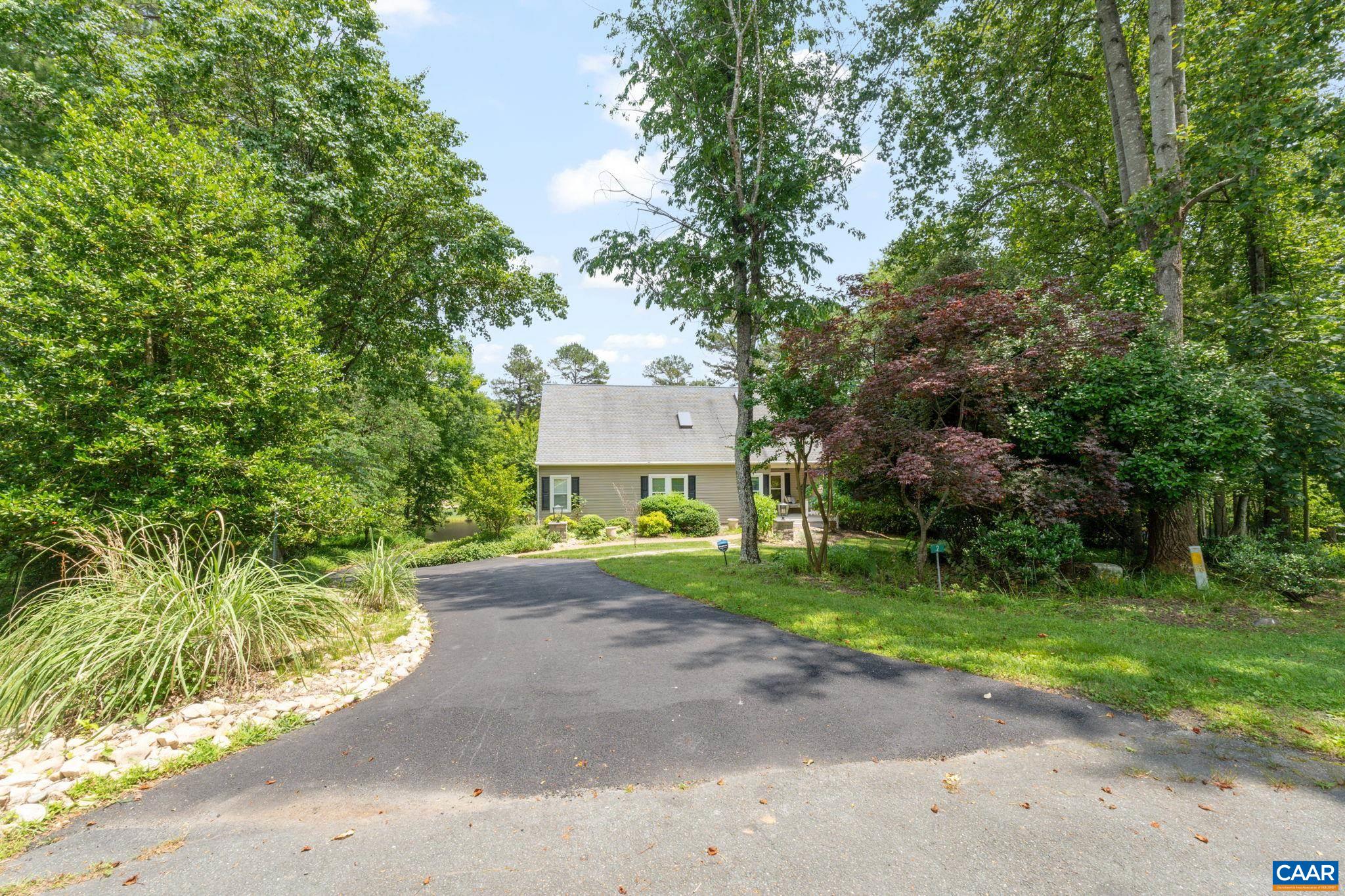 2 Oak Grove Road Palmyra, VA 22963 - Photo 2 of 67 Gallery Image 2