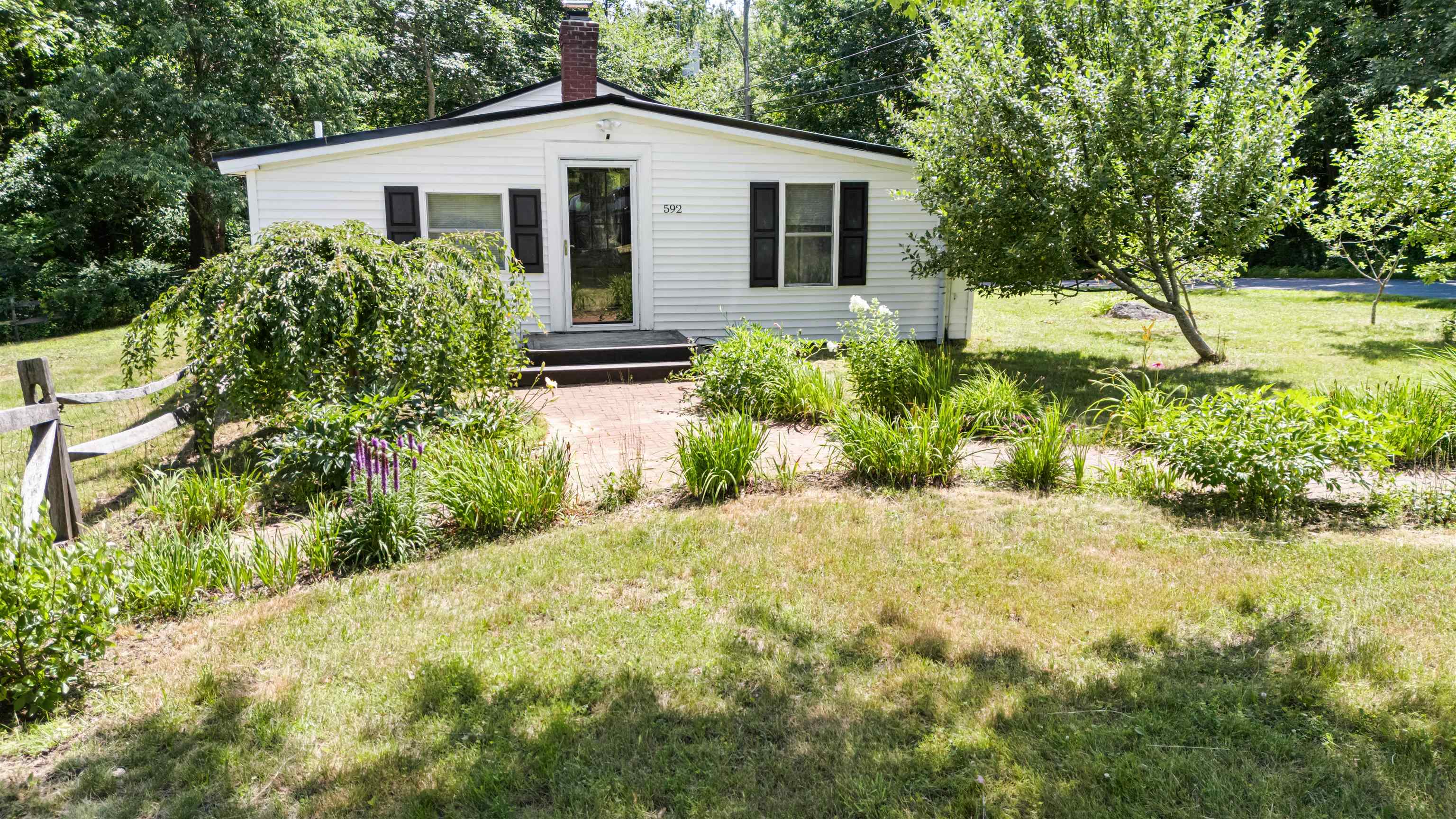 592 Abbot Hill Road Wilton, NH 03086 - Photo 4 of 44 Gallery Image 4