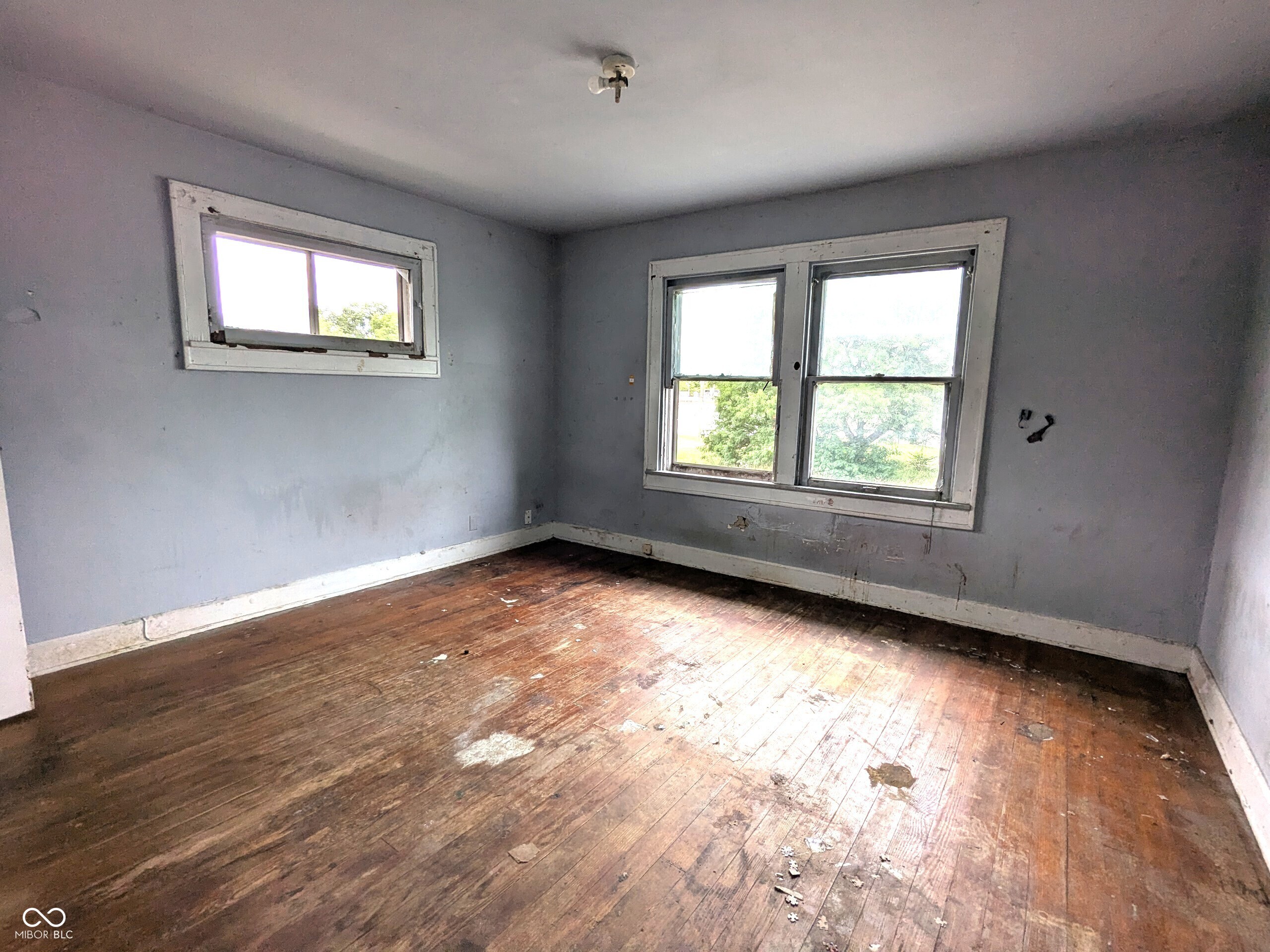 48 South Ewing Street Indianapolis, IN 46201 - Photo 6 of 14