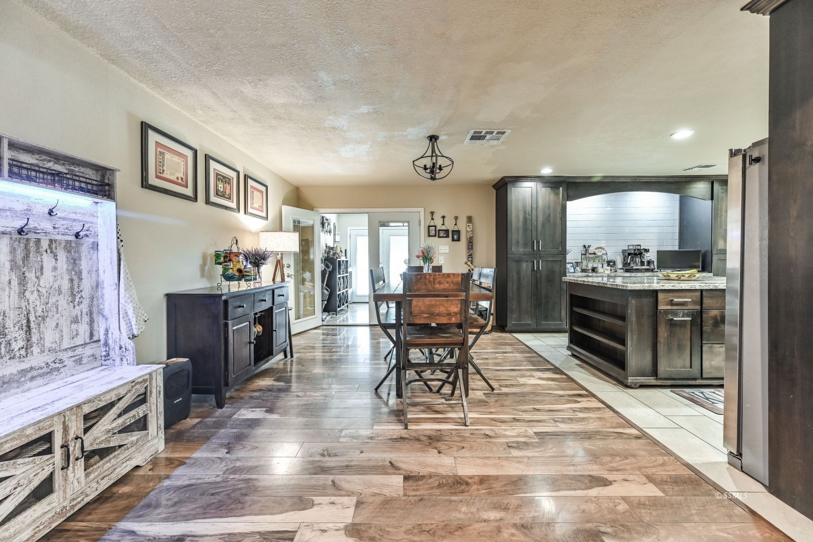 529 West Joyner Avenue Ridgecrest, CA 93555 - Photo 9 of 32