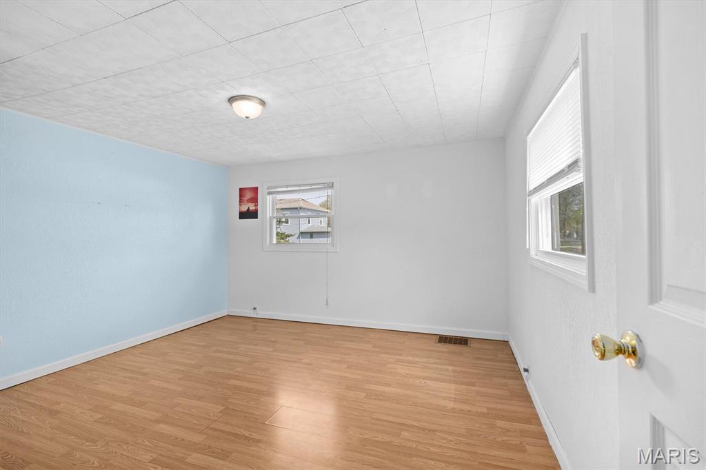 112 3rd Avenue Edwardsville, IL 62025 - Photo 13 of 31