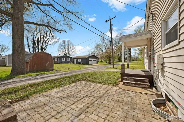 $225,000 | 112 3rd Avenue, Edwardsville, IL 62025