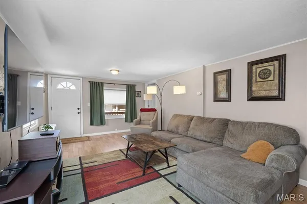 $225,000 | 112 3rd Avenue, Edwardsville, IL 62025