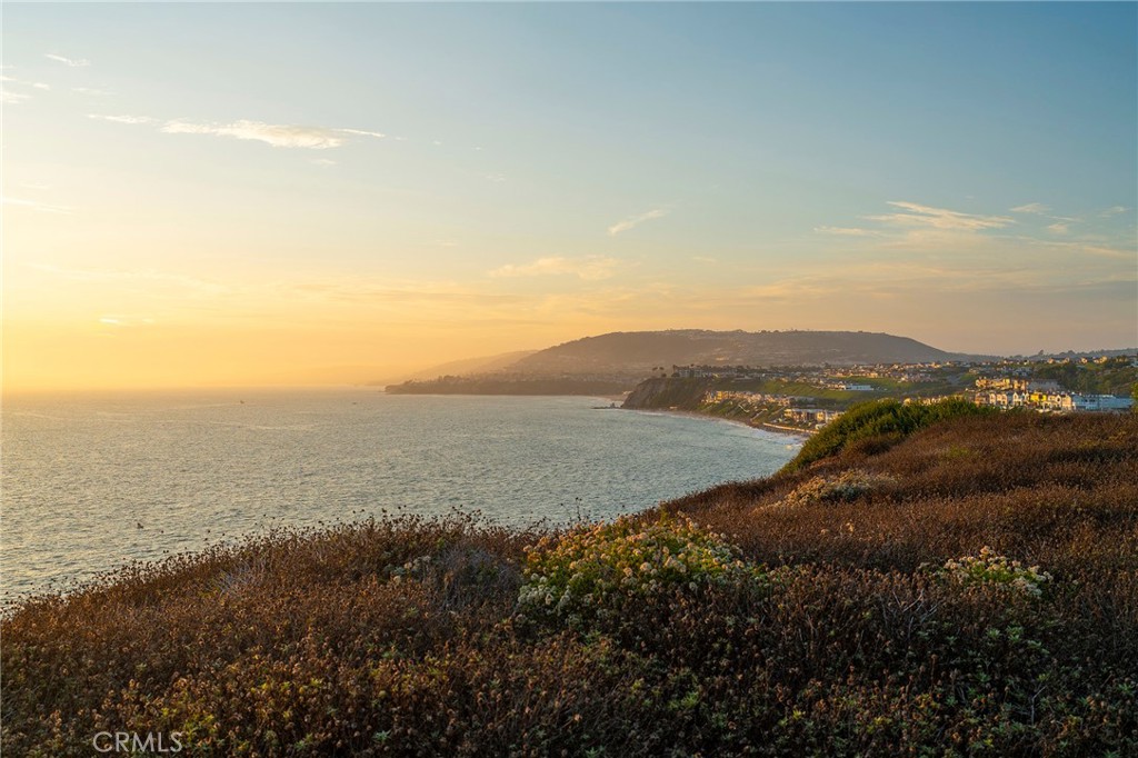 34026 Selva Road, Unit 70 Dana Point, CA 92629 - Photo 29 of 35 Sunset from the Headlands