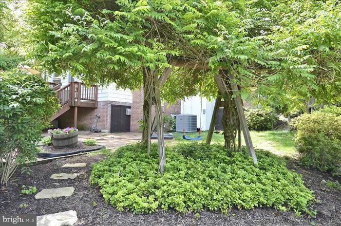 4608 Edgefield Road Bethesda, MD 20814 - Photo 22 of 30 Exterior (Rear)