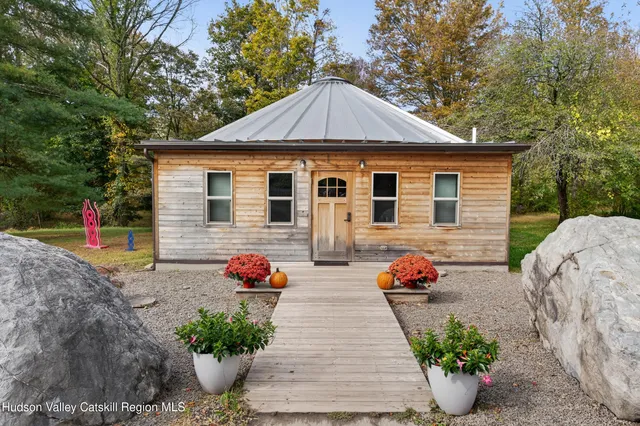 $1,200,000 | 3588 Main Street, Stone Ridge, NY 12484