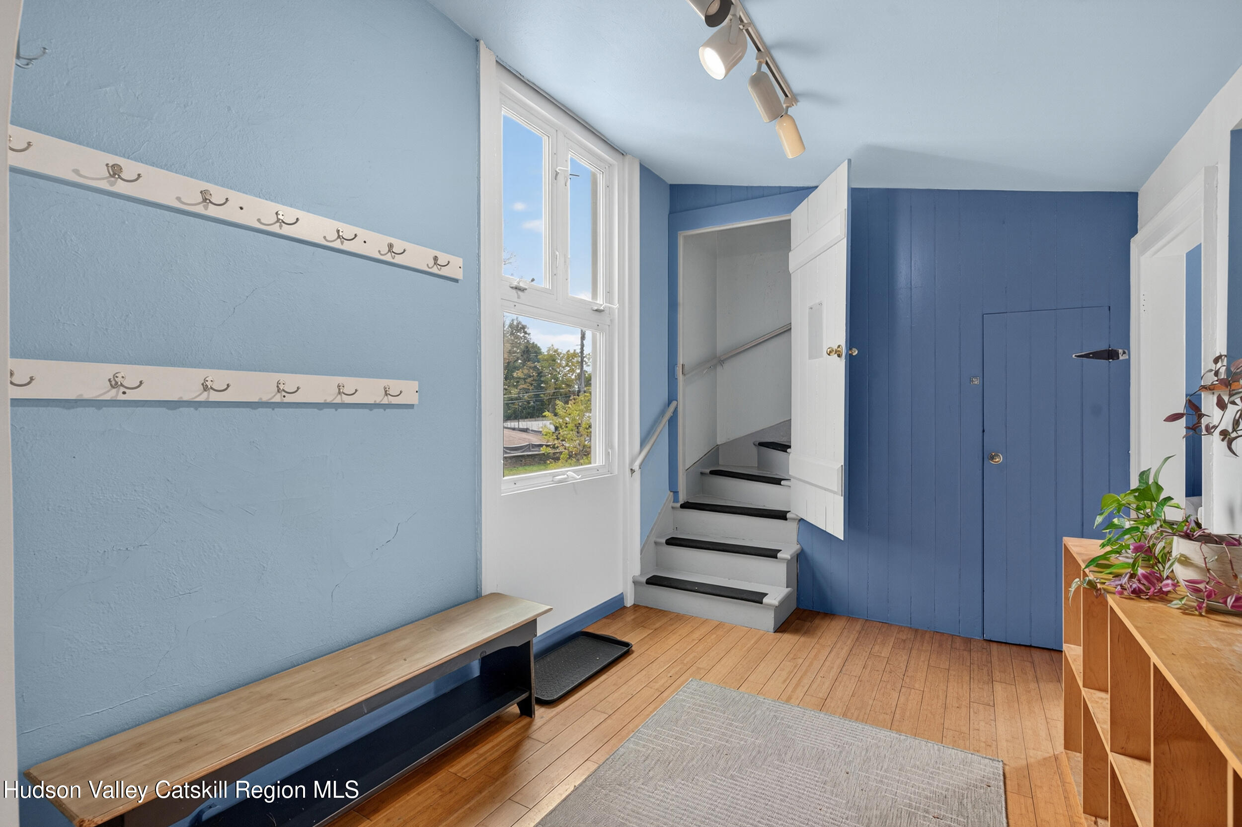 3588 Main Street Stone Ridge, NY 12484 - Photo 6 of 41 3_dsc08002