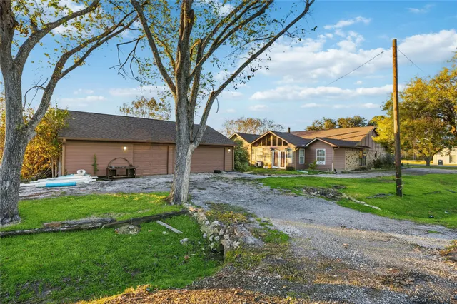 $339,900 | 422 Rice Avenue, Arcola, TX 77583