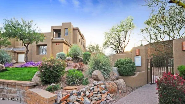 $2,999 | 14850 Grandview Drive, Unit 204, Fountain Hills, AZ 85268