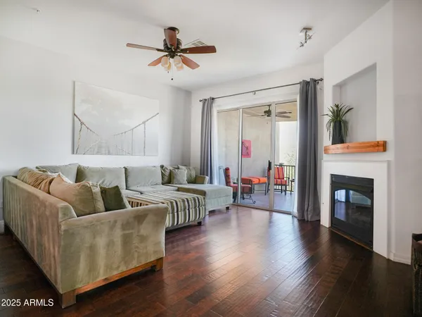 $2,999 | 14850 Grandview Drive, Unit 204, Fountain Hills, AZ 85268