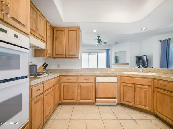 $2,999 | 14850 Grandview Drive, Unit 204, Fountain Hills, AZ 85268