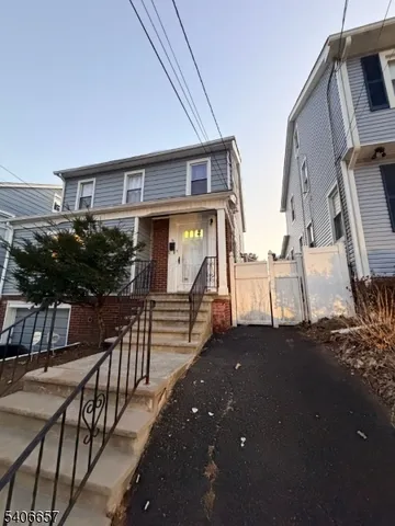 $3,200 | 16 Ivy Street, Newark, NJ 07106