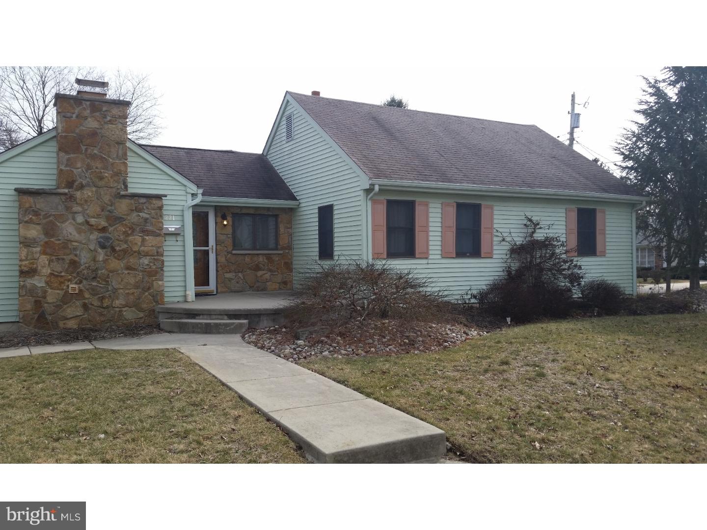 221 Yale Road South Glassboro, NJ 08028 - Photo 1 of 15 Gallery Image 1