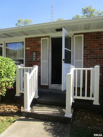 $175,000 | 304 April Avenue, Carmi, IL 62821