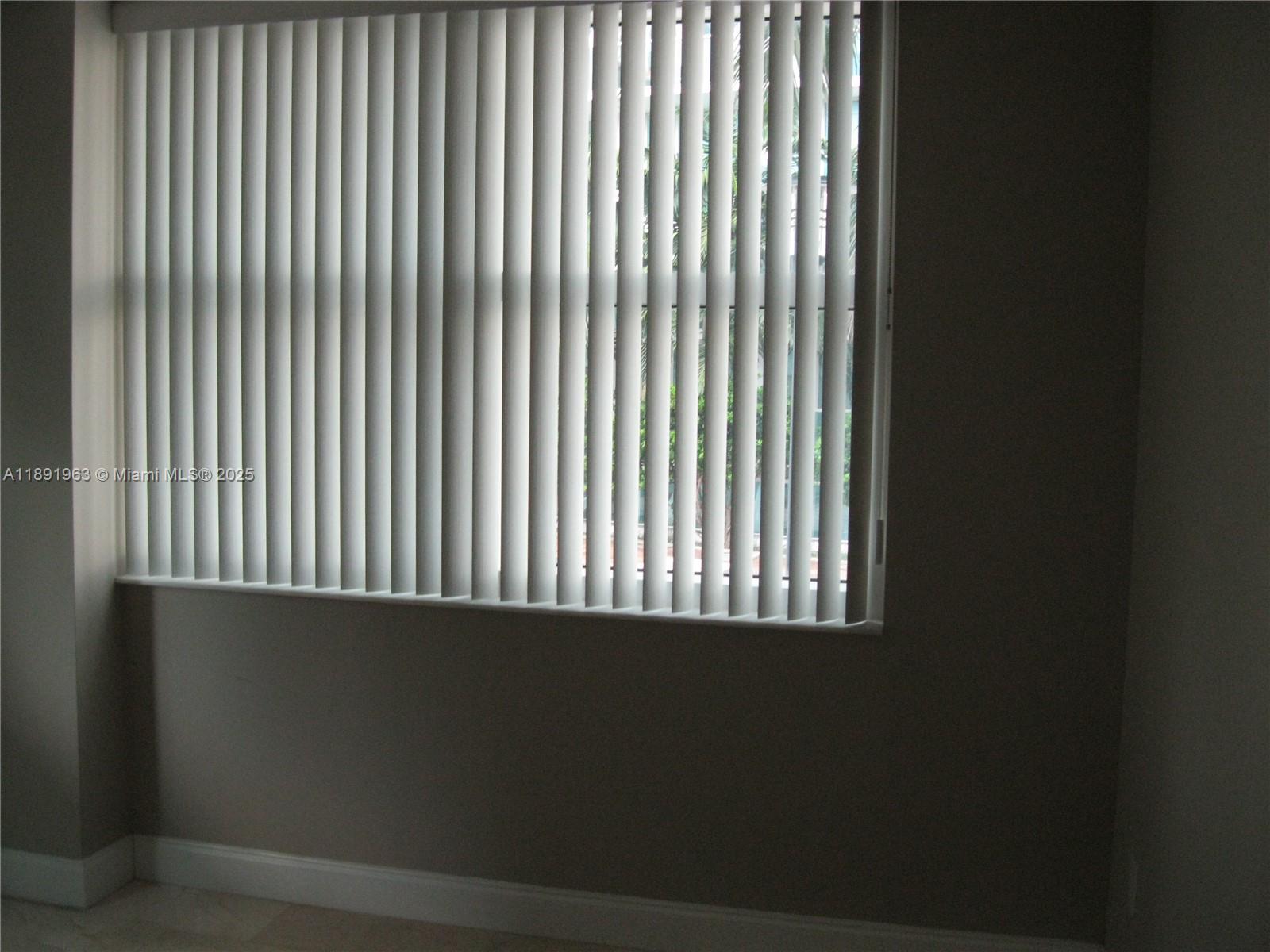 31 Southeast 5th Street, Unit 1210 Miami, FL 33131 - Photo 23 of 26 a close up of a air conditioner