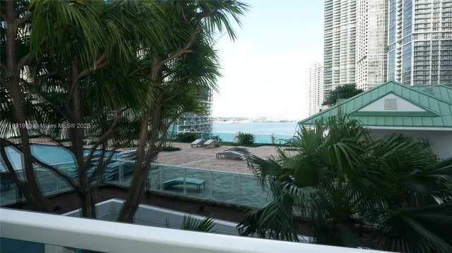 $3,600 | 31 Southeast 5th Street, Unit 1210, Miami, FL 33131