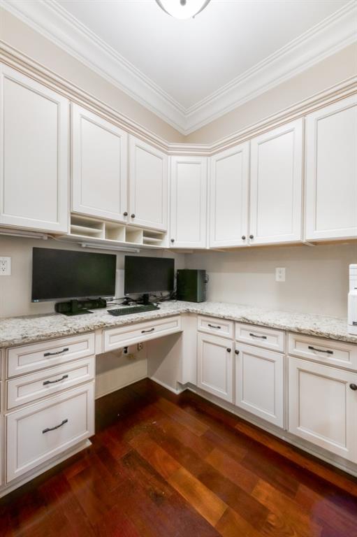 3282 Pinestream Road Northwest Atlanta, GA 30327 - Photo 18 of 54