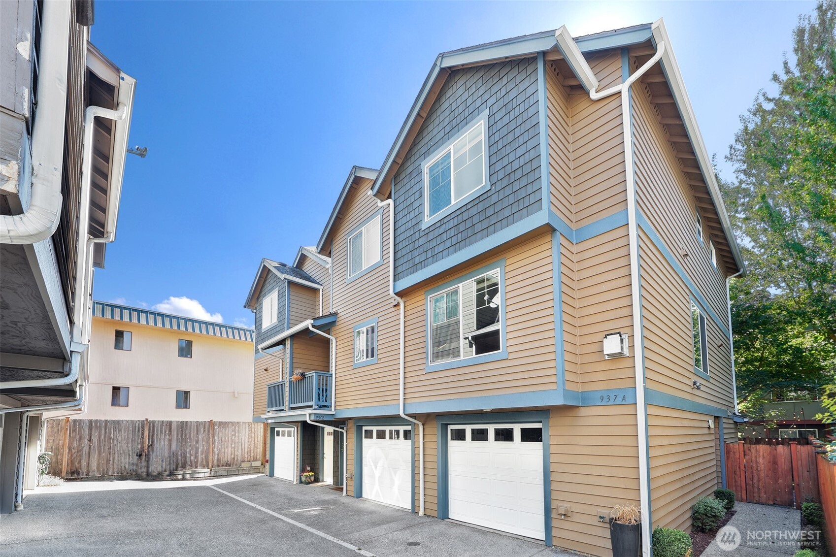 937 North 97th Street Seattle, WA 98103 - Photo 32 of 38