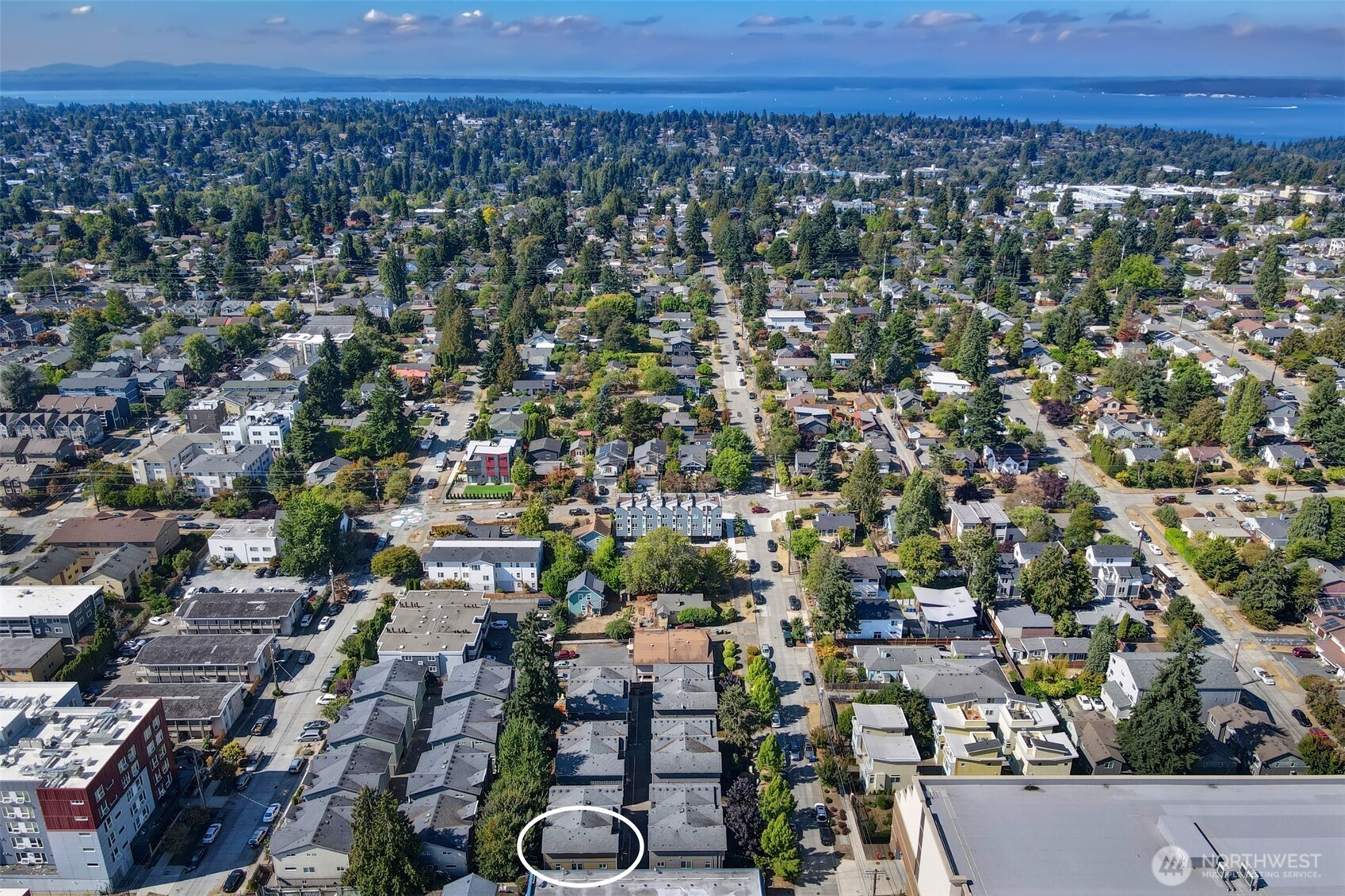 937 North 97th Street Seattle, WA 98103 - Photo 34 of 38