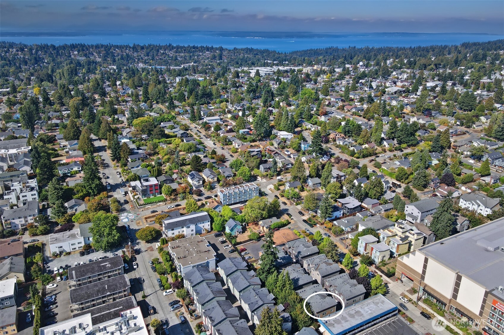 937 North 97th Street Seattle, WA 98103 - Photo 35 of 38