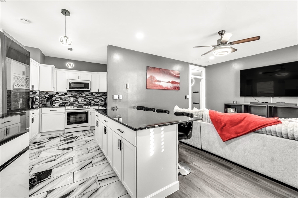 140 Chestnut Street, Unit 706 Springfield, MA 01103 - Photo 8 of 22