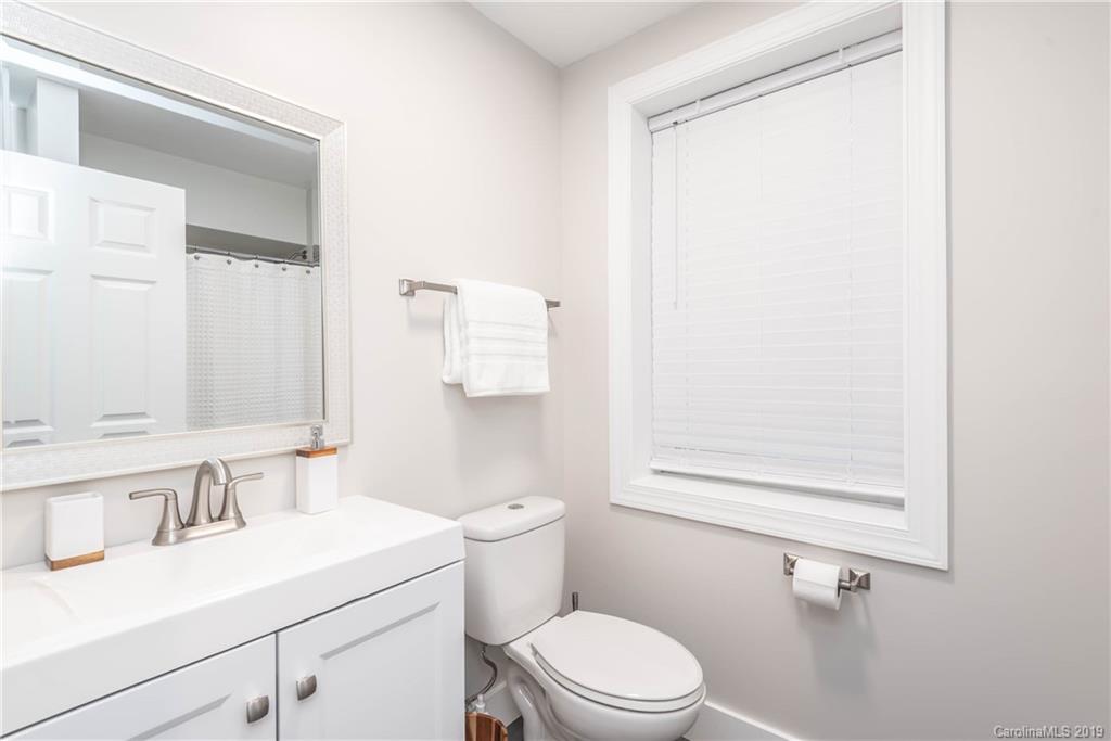 2220 Westover Road Hickory, NC 28602 - Photo 42 of 42 Gallery Image 42