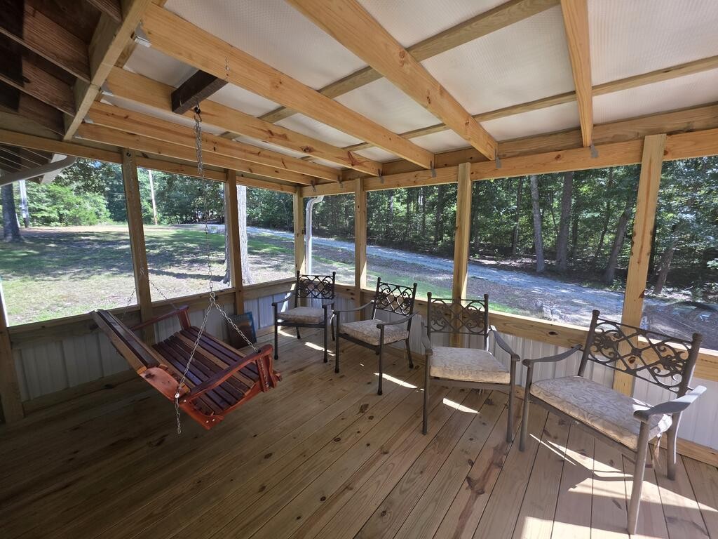 372 Catfish Road Buchanan, TN 38222 - Photo 5 of 17 Gallery Image 5