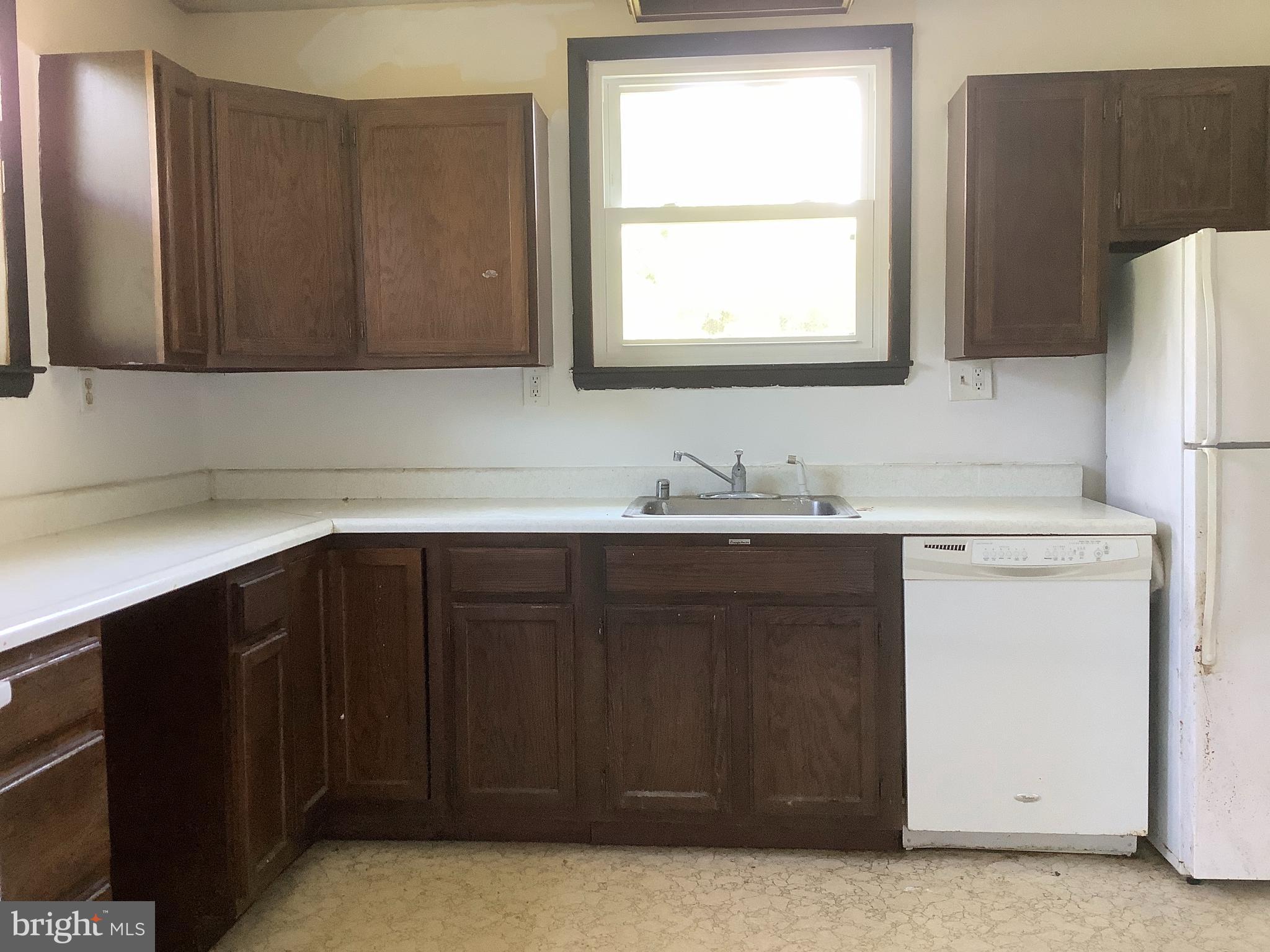 1971 Fairfax Road Annapolis, MD 21401 - Photo 26 of 36 Guest House Kitchen