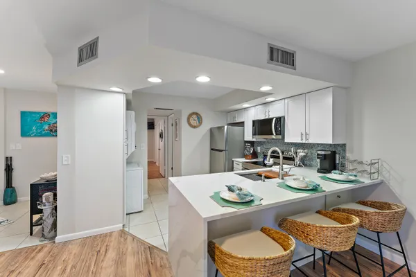 $1,700 | 1605 Highway 1, Unit V6104, Jupiter, FL 33477