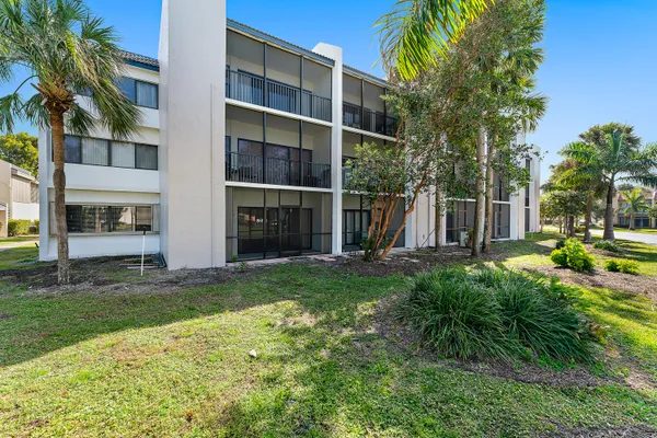 $1,700 | 1605 Highway 1, Unit V6104, Jupiter, FL 33477