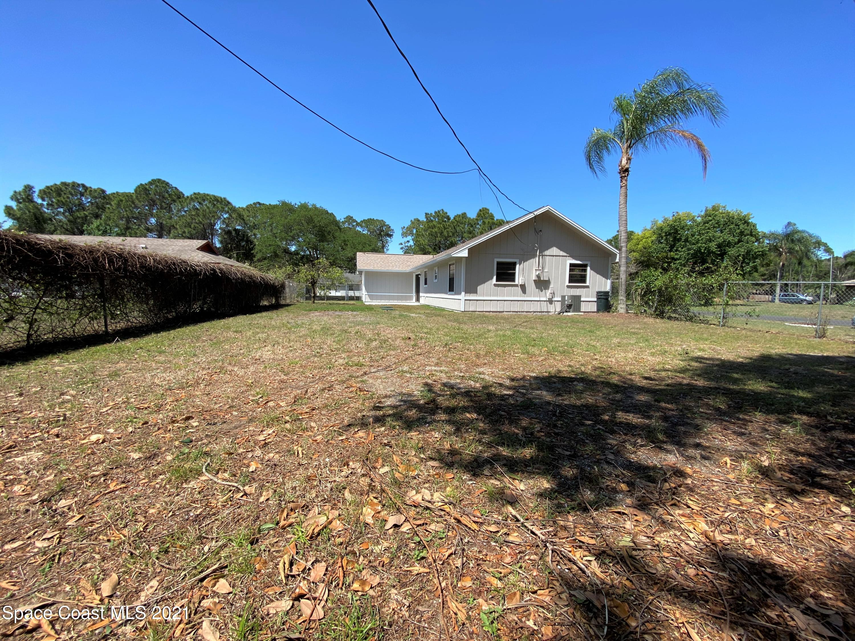 791 Atlantis Road Southeast Palm Bay, FL 32909 - Photo 23 of 23 23 Backyard1